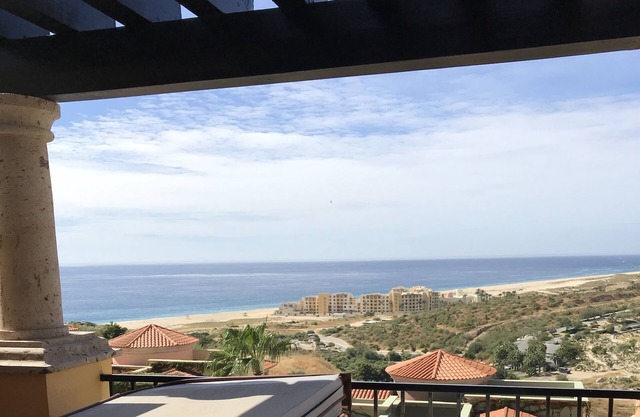 5-STAR VILLA IN MONTECRISTO ESTATES