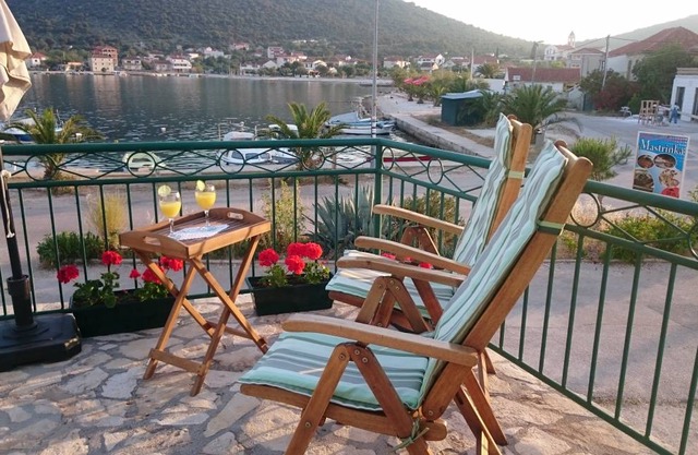 Beach Vinišće Trogir 