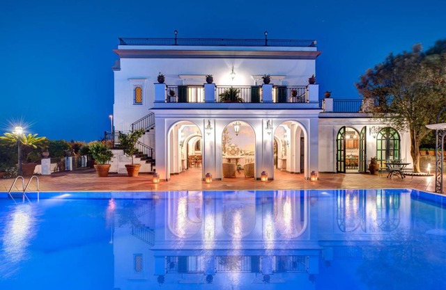 500 m² Villa ∙ 4 bedrooms ∙ 8 guests