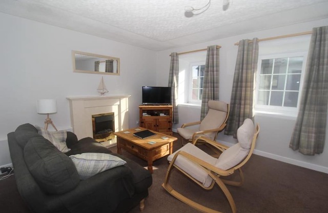 51 Dundas Street, Stromness.