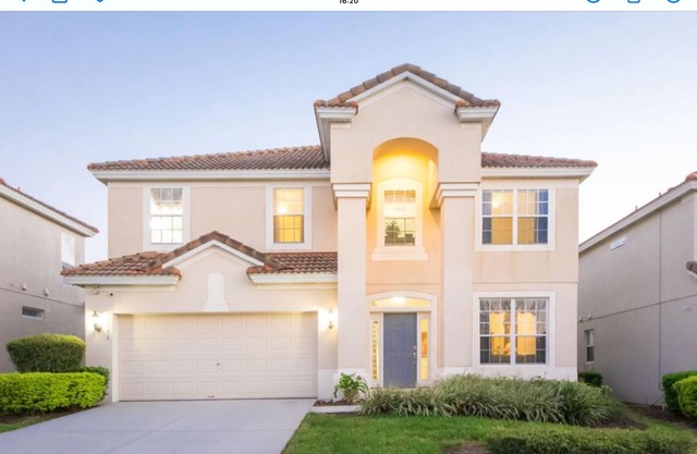 6 bedroom 5 bathroom villa on Windsorhills resort with extended pool deck