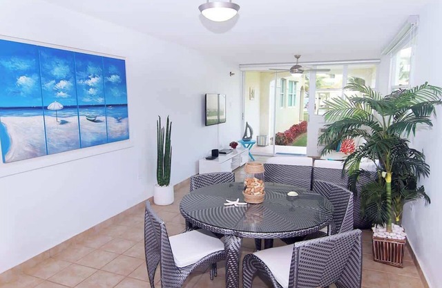 #6 First floor 3br, 2ba Apartment @ Jobos Beach
