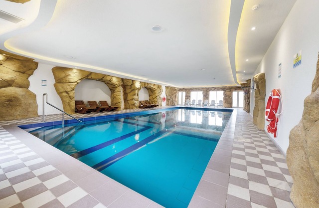 6* Luxury Private Manor House with full heated swimming pool, casino, gym & spa
