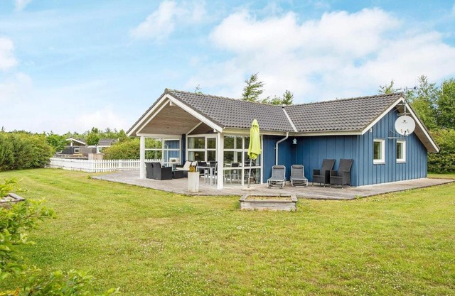 6 person holiday home in Hemmet-By Traum
