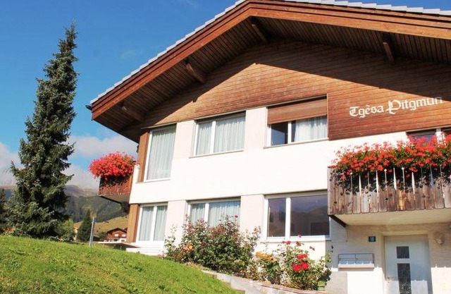 60 m² Apartment ∙ 2 bedrooms ∙ 5 guests