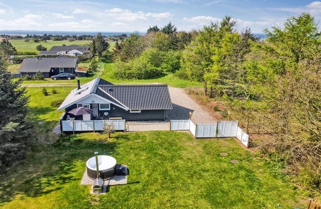 60 m² House ∙ 3 bedrooms ∙ 6 guests