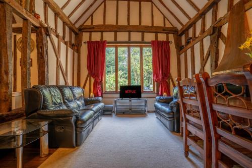 600 Year Old Toddbrook Barn Sleeps 11