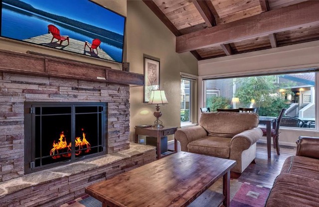 630 Lakeview