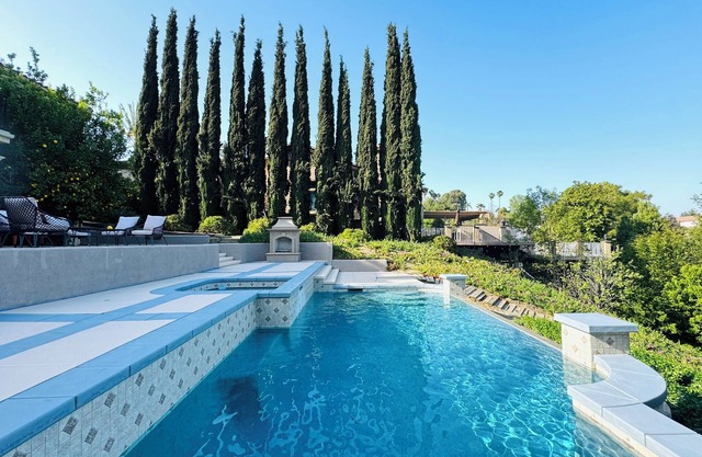 7000 sqft 6 Bedrooms Estate/Near Disney & Outlet/Pool/Theatre/8 cars garage