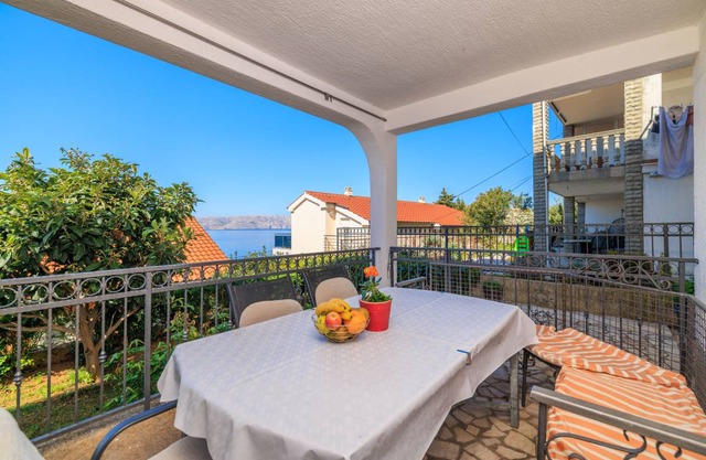 75 m² Apartment ∙ 2 bedrooms ∙ 5 guests