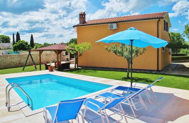 Swimming Sveti Petar U Šumi Central Istria Središnja Istra 