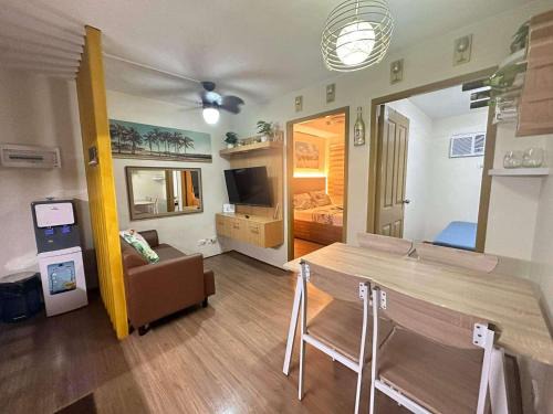 8 Spatial - ForeverMC Condotel 2BR 5615