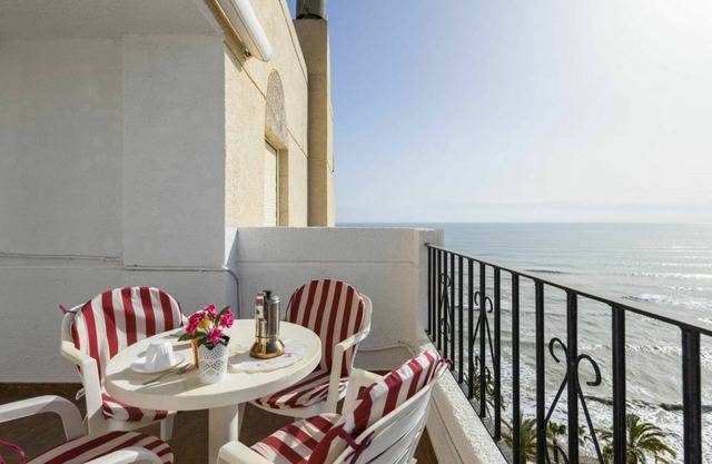 80 m² Apartment ∙ 3 bedrooms ∙ 6 guests