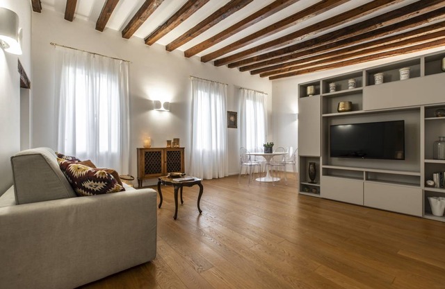 80 m² Apartment ∙ 2 bedrooms ∙ 4 guests
