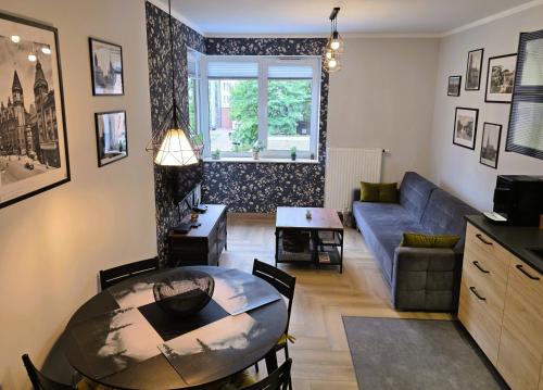 81 degrees - Hot Lodging - Gorąca Kwatera w centrum Gliwic z prywatną sauną