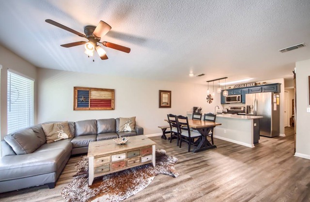 88 m² Condo ∙ 2 bedrooms ∙ 6 guests