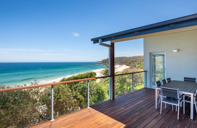 9 Dickinson Avenue - Ocean and Mountain Views