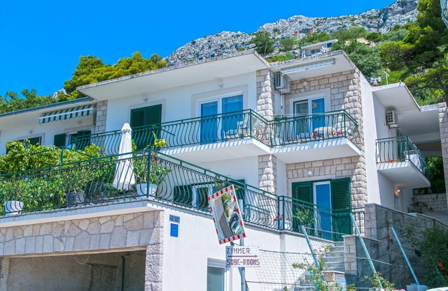 90 m² Apartment ∙ 2 bedrooms ∙ 6 guests