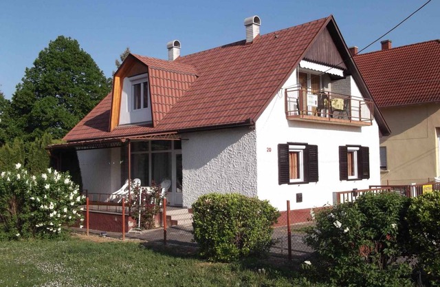 90 m² Apartment ∙ 4 bedrooms ∙ 8 guests