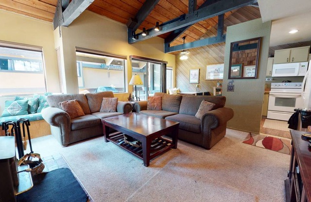 97 m² Condo ∙ 1 bedroom ∙ 6 guests