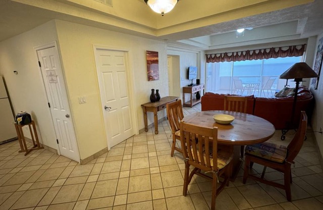 97 m² Condo ∙ 2 bedrooms ∙ 4 guests