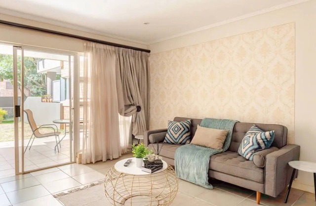 A 2bed 2 bathroom apartment in the heart of Sandton