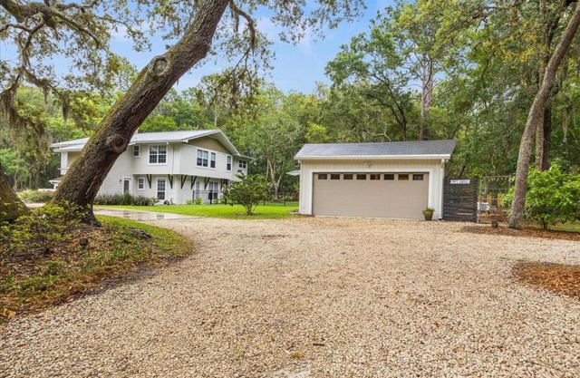 A Beautiful Repurposed Living Space (Pet Friendly)