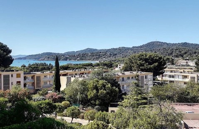A/C T2, WIFI, Private Parking, Close to Beach - Bormes les Mimosas