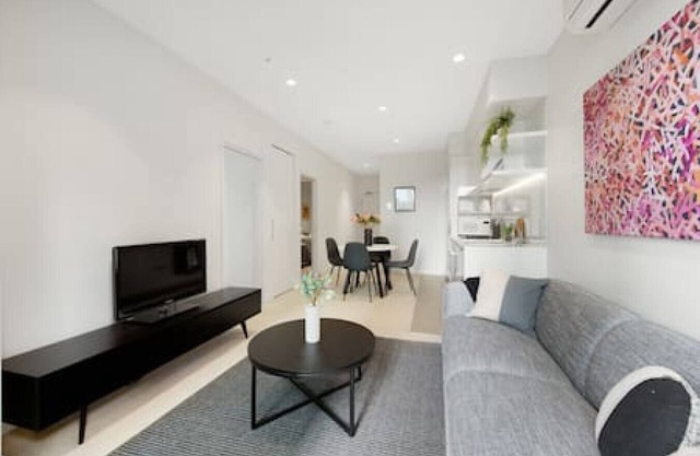 A Cosmopolitan Hub in CBD Centre