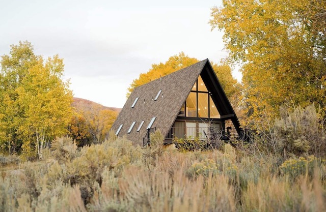 A-Frame Haus Heber, views, romantic, firepit, cute