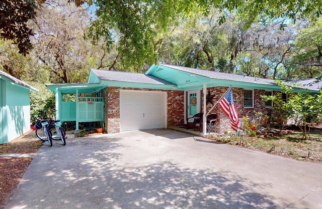 A Hidde Gem Duplex 2 bedrooms, 1.5 bathroom