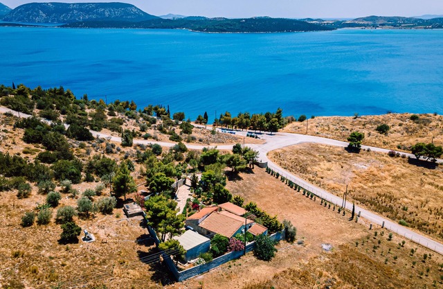 A multisensory experience awaits you in the Greek countryside