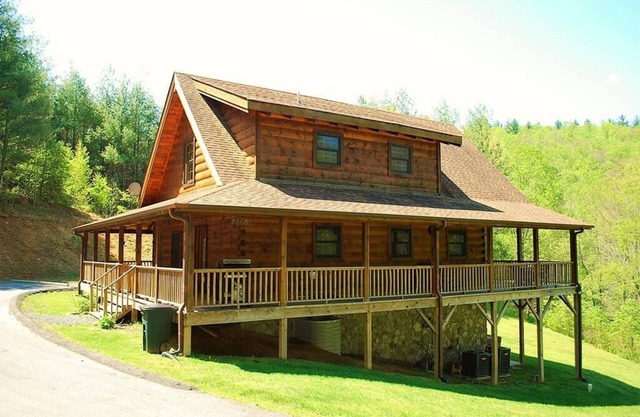 A New Outlook - West Jefferson, NC