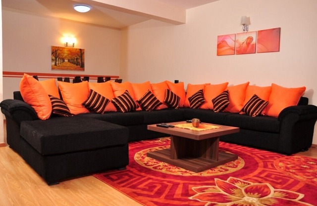 A penthouse Apartment with beautiful views on 7th floor.