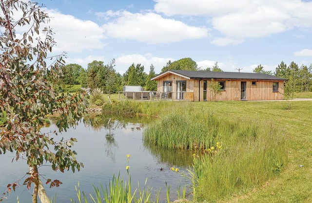 A stunning luxury lodge, perfect for a couples retreat or family break.