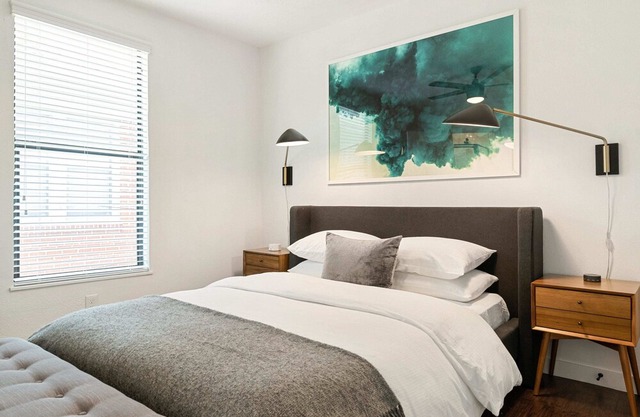 Abode | Montrose | 2-Bedroom