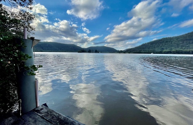 Absolute Hawkesbury River Frontage Country Vibes - On Acres Wisemans Ferry Fish