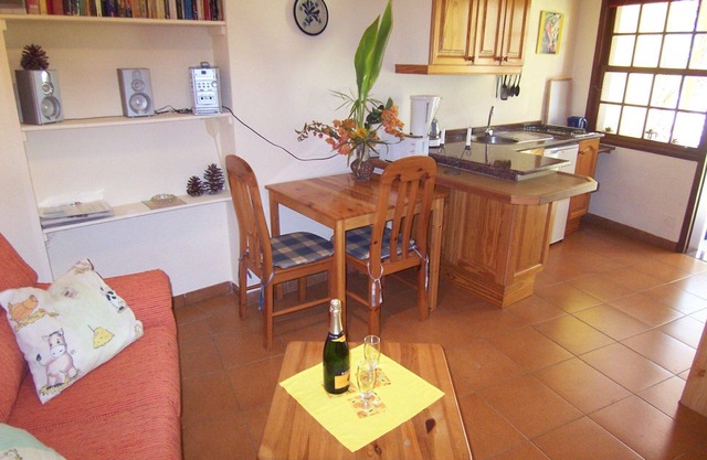Accommodation for 2 persons, 38 m², terrace and small garden