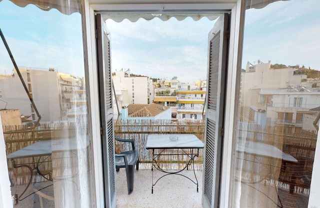 Acropolis view vintage style apartment