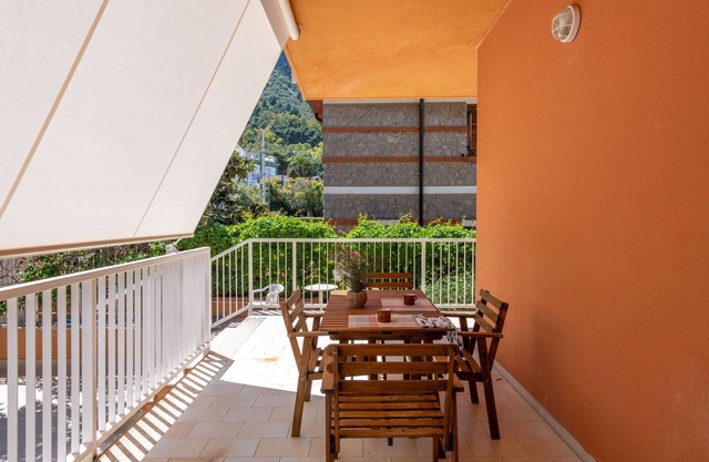 Addaura Seaview Apartment by Wonderful Italy