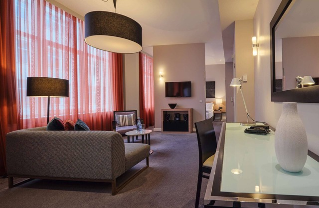Adina Apartment Hotel Berlin CheckPoint Charlie