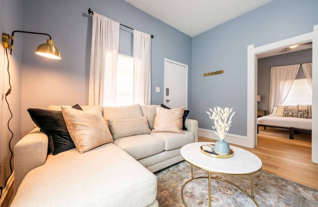 Affordable Close to Speedway Hospitals Downtown