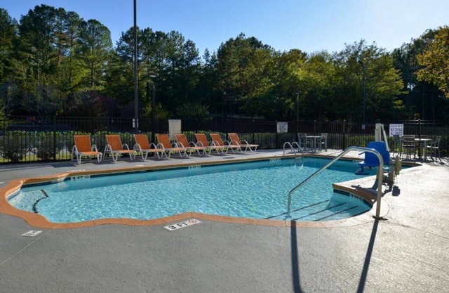 Affordable Retreat near Clemson University with Pool and Free Breakfast