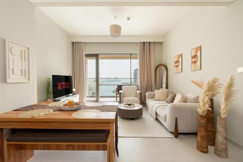 Ahlan HH - Stylish One Bedroom at Vida Residences Creek Beach