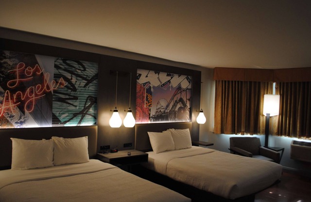 Aiden Los Angeles Downtown Dragon Gate Inn