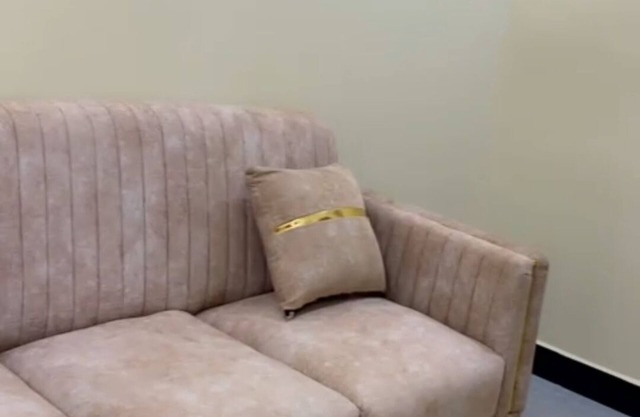 Al-mendhiry Apartment