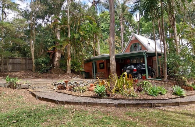 ALBA the Scottish Cottage Maleny Walk everywhere