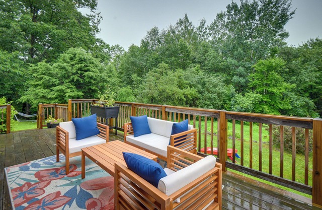 Alexandria Cabin w/Patio, Grill & Deck