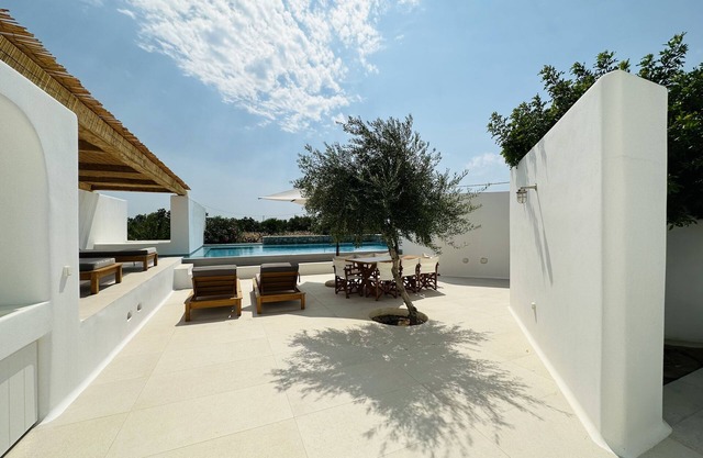 Alio Suites with private swimming pool (2suites)
