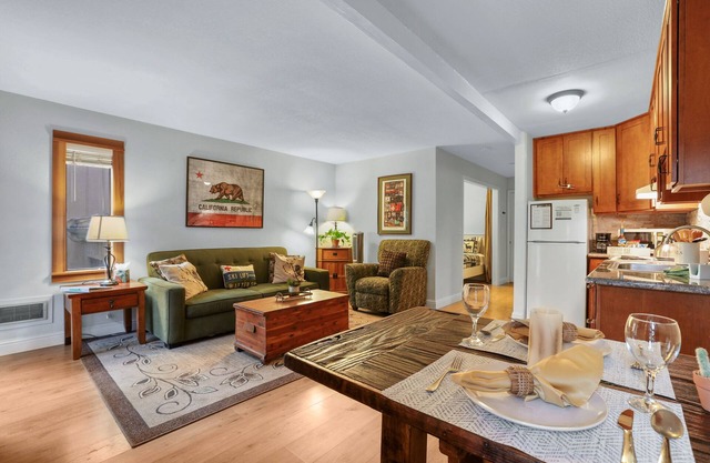 Alpine Alcove: Tahoe Tranquility Near Kings Beach